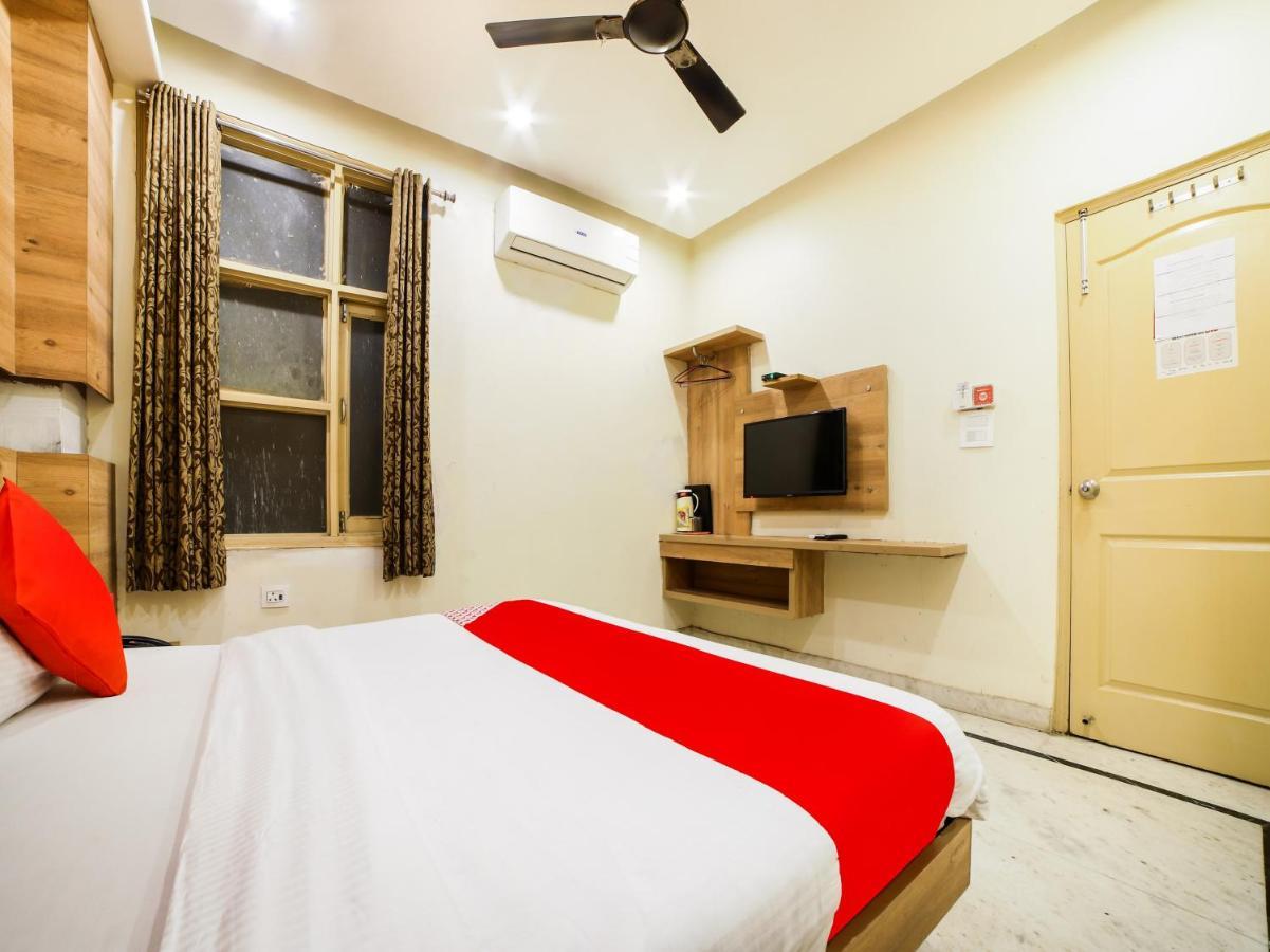 Oyo 78699 Hotel Klick International New Delhi Extérieur photo