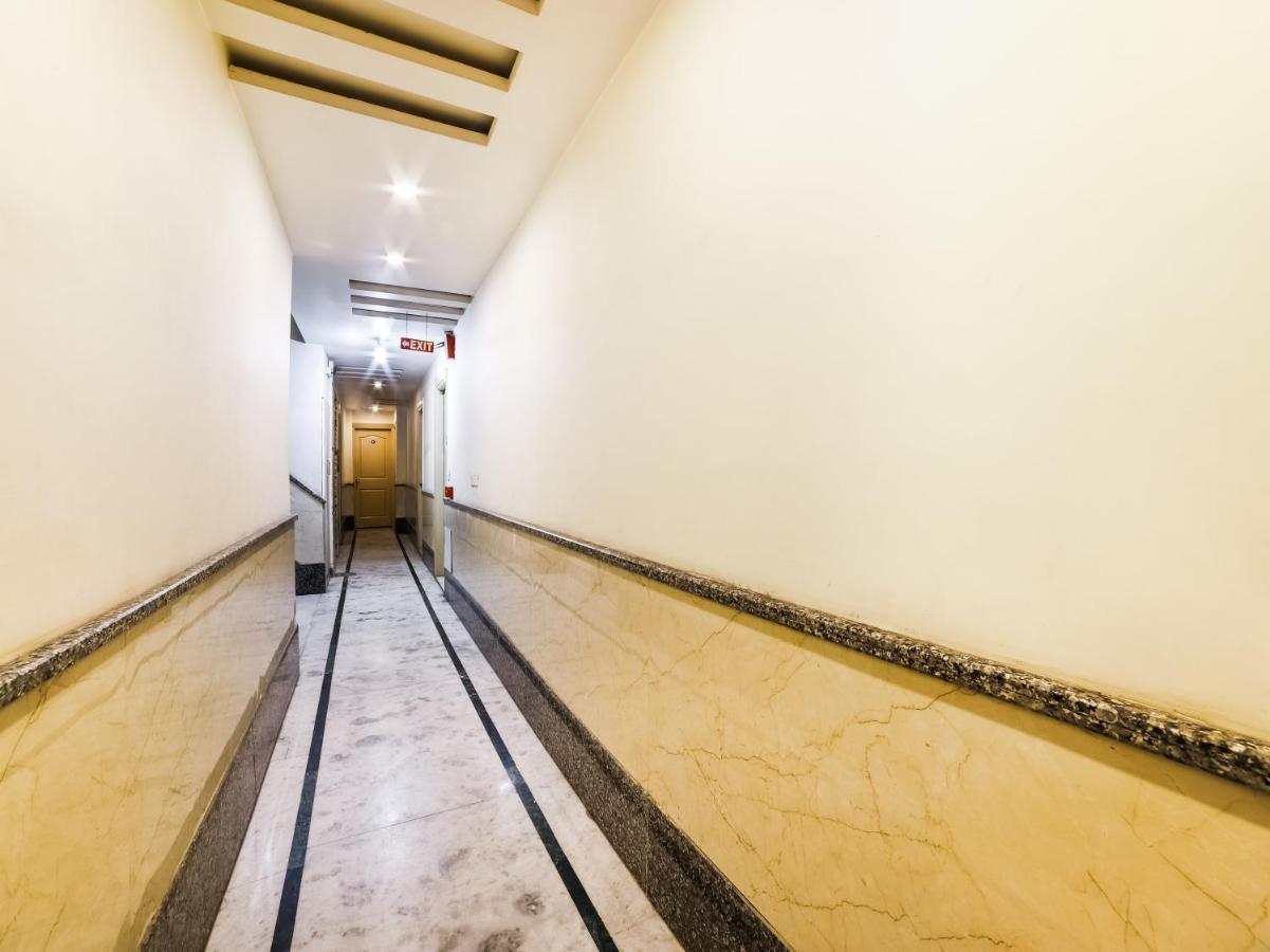 Oyo 78699 Hotel Klick International New Delhi Extérieur photo